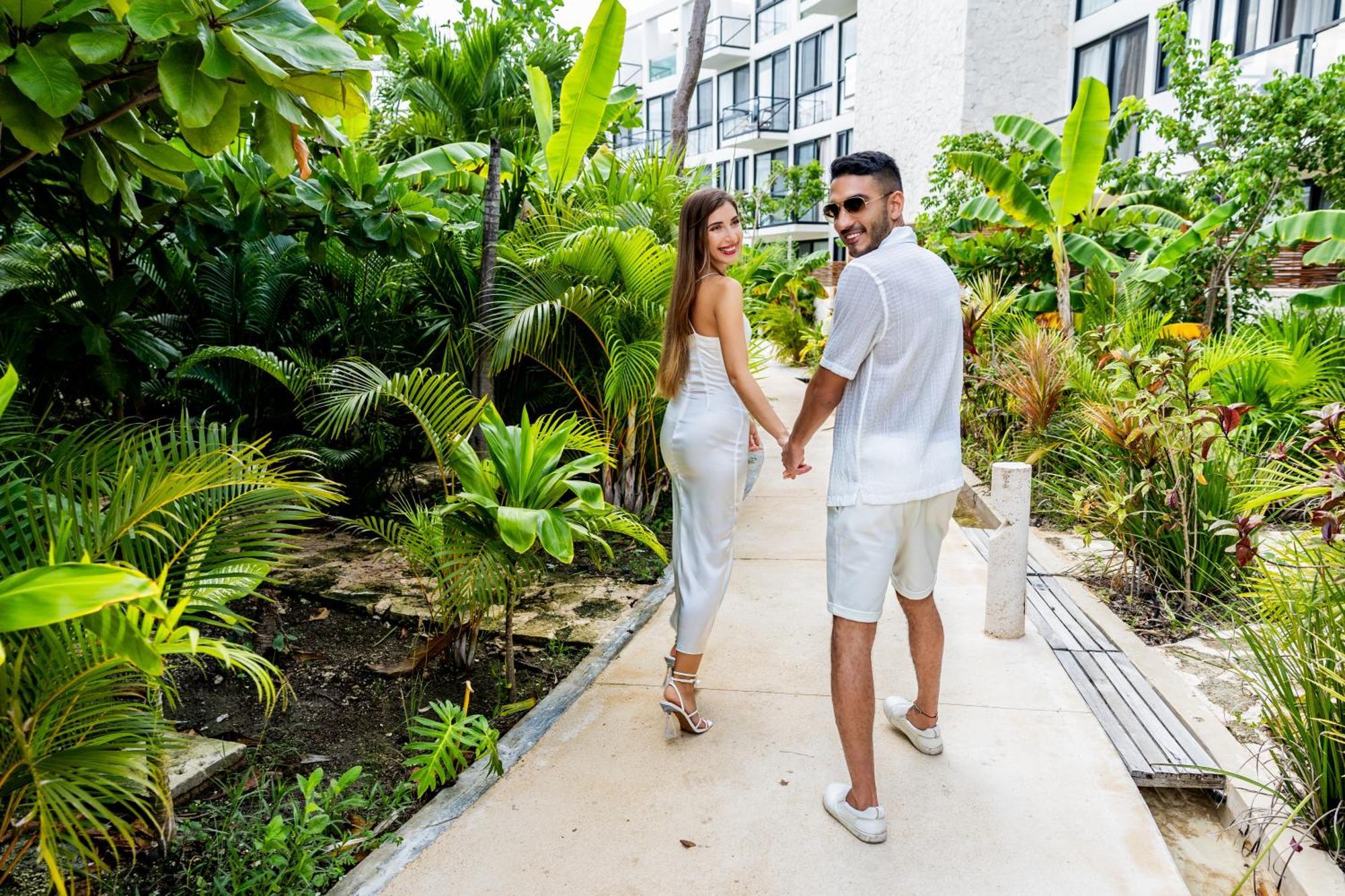 The Waves Tulum By Bnb Experience Exterior foto